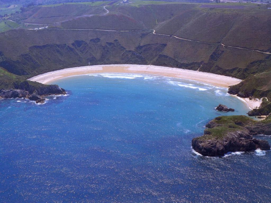Hotel Alonso Llanes Eksteriør bilde